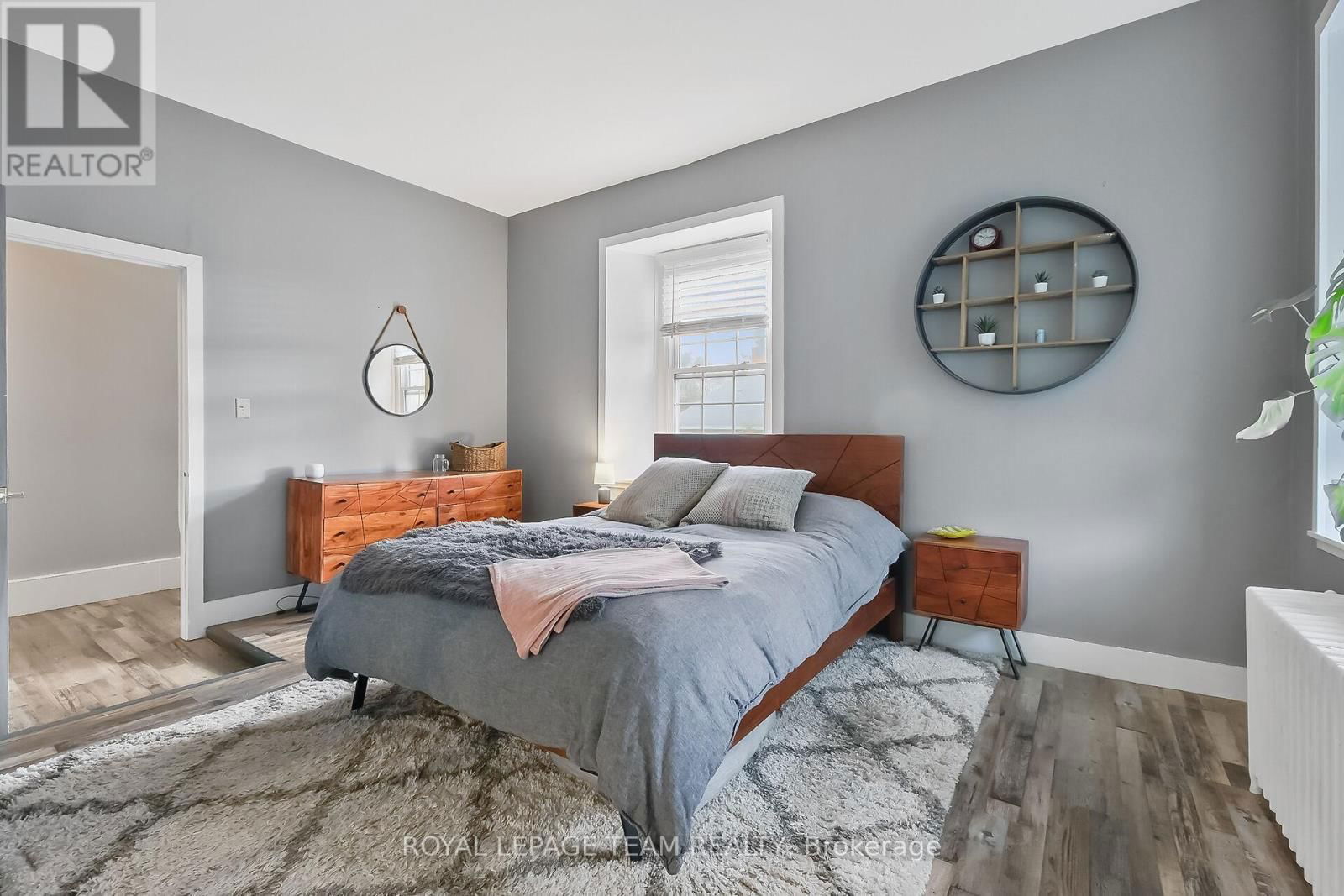 6 SPENCER STREET Image 24