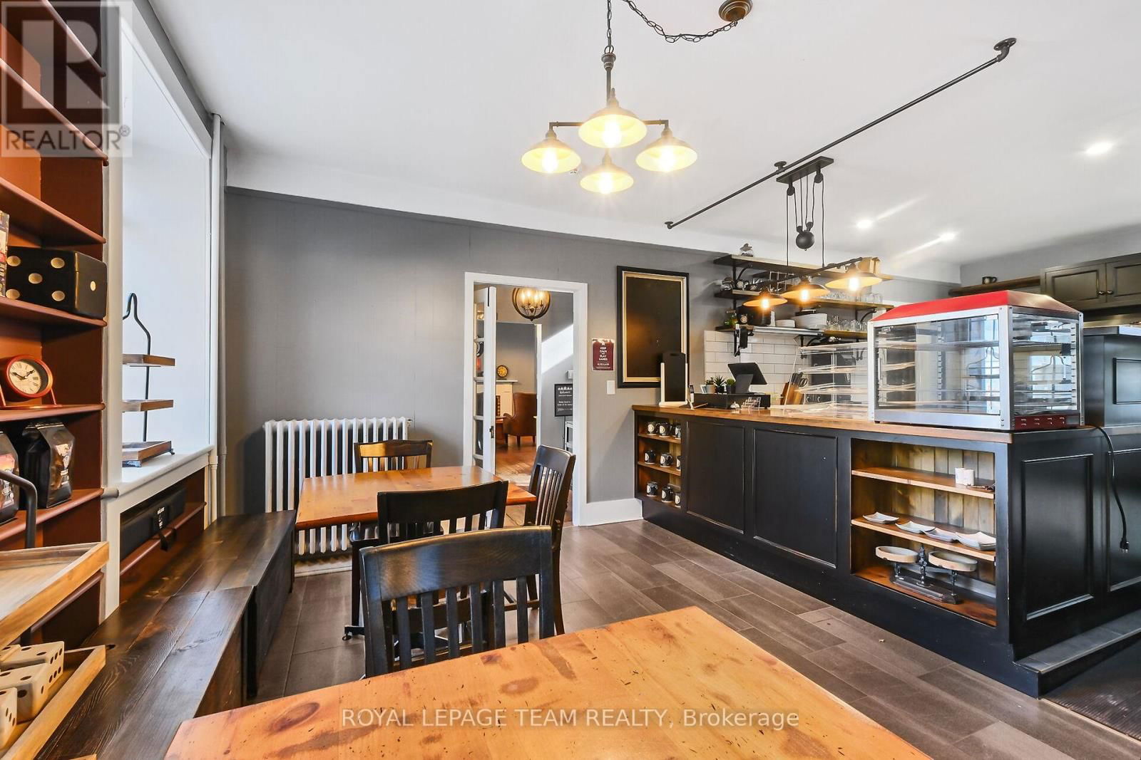 6 SPENCER STREET Image 7