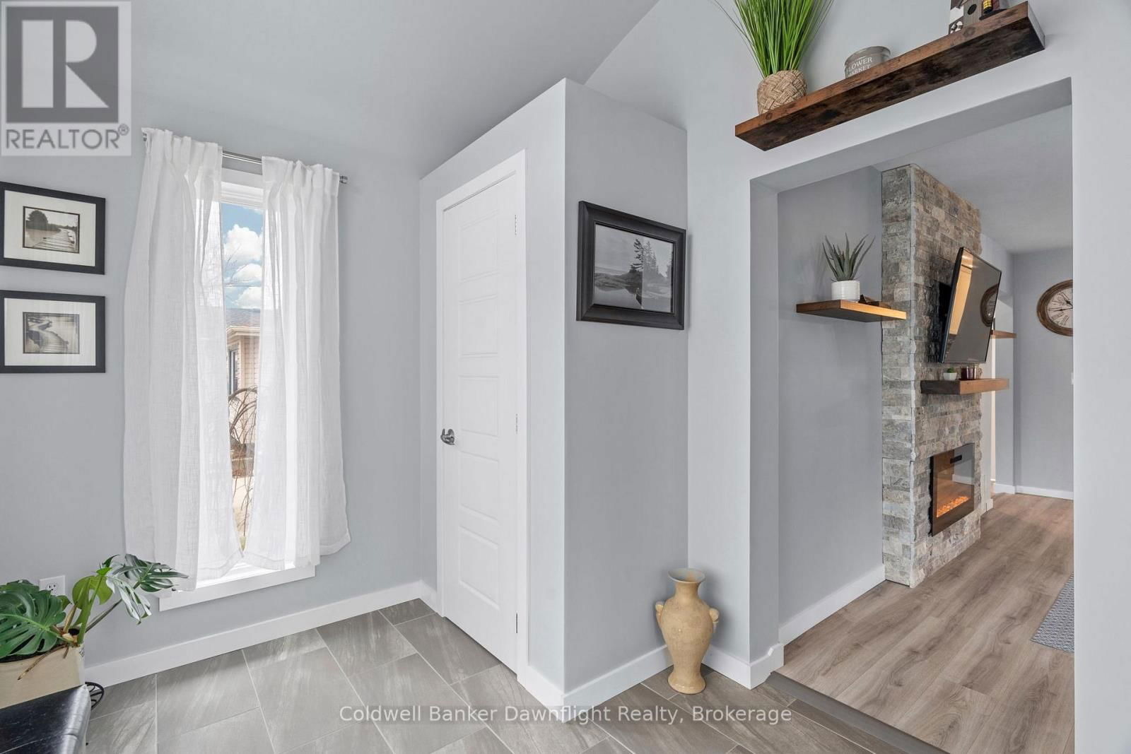 178 WILLIAM STREET Image 4