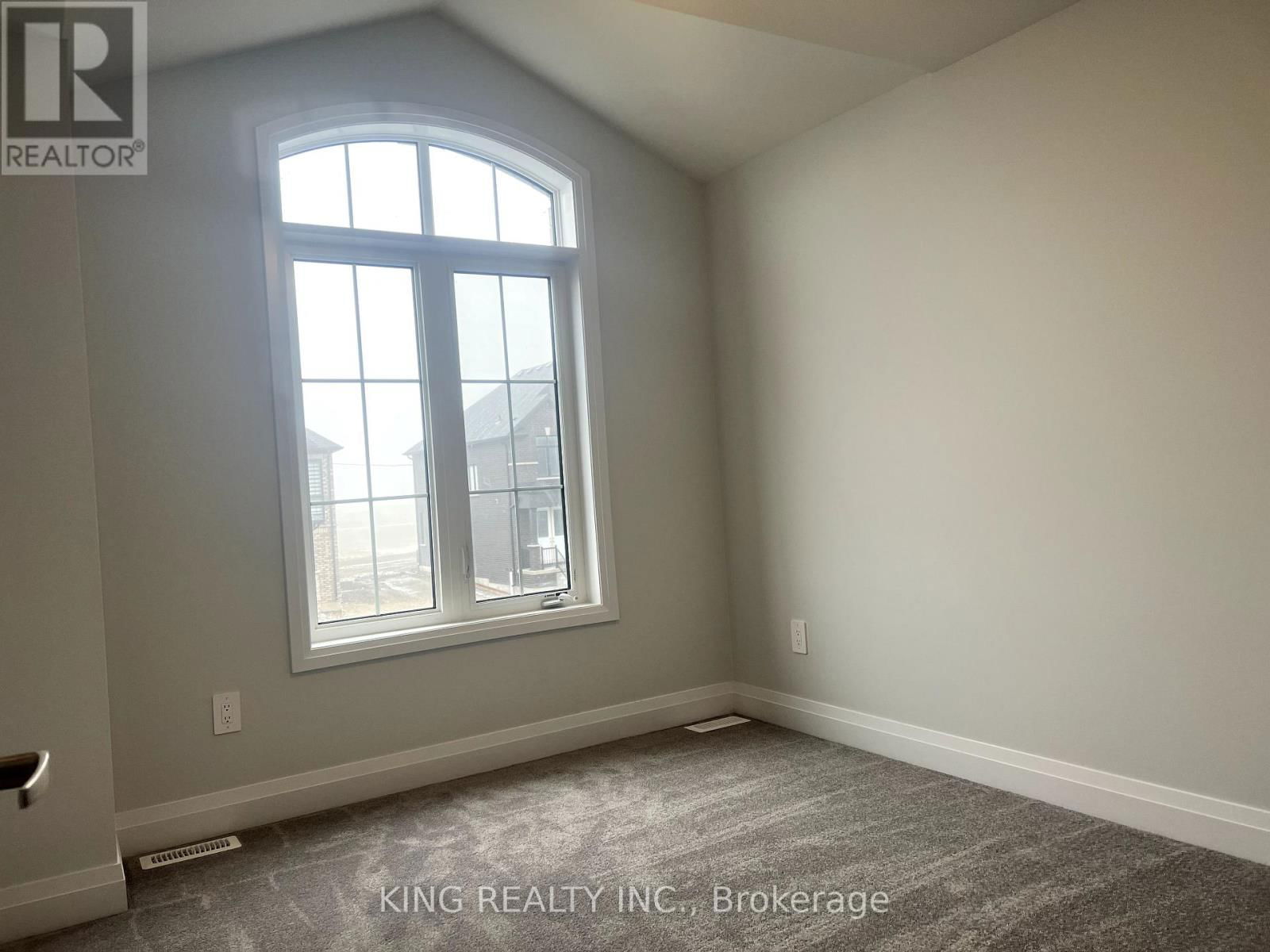 55 BUTLER AVENUE Image 14