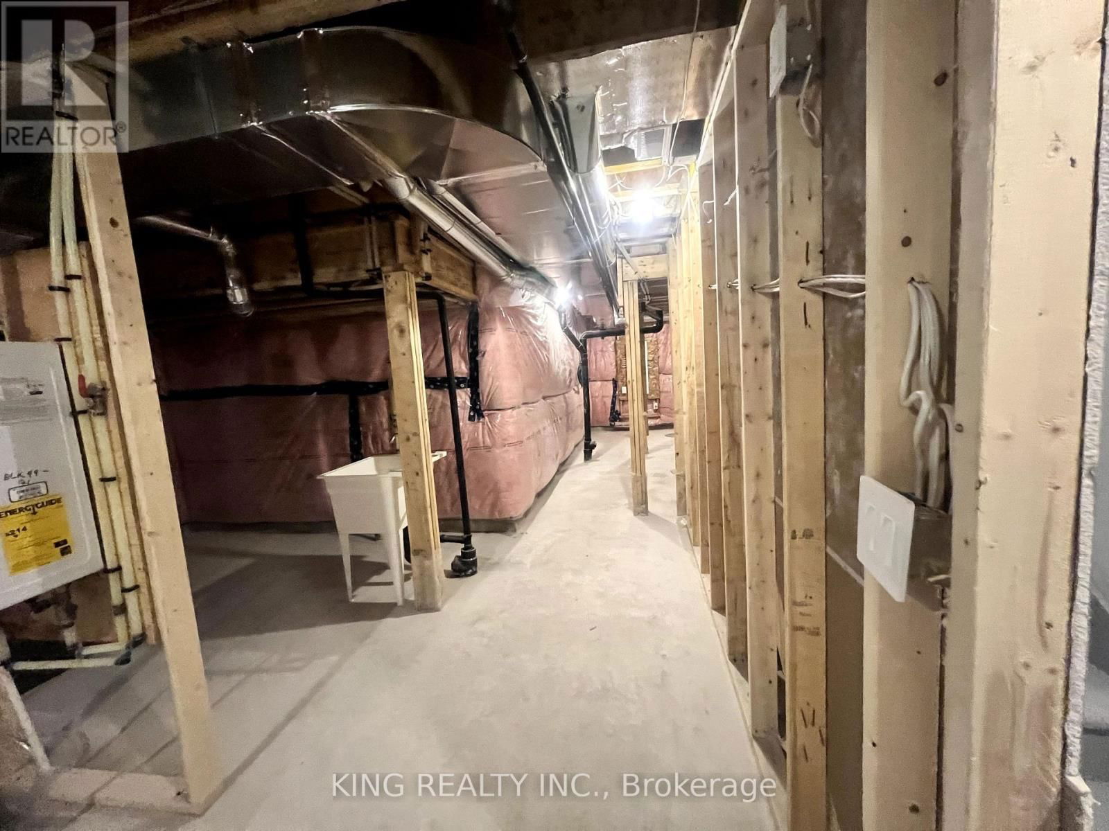 55 BUTLER AVENUE Image 17