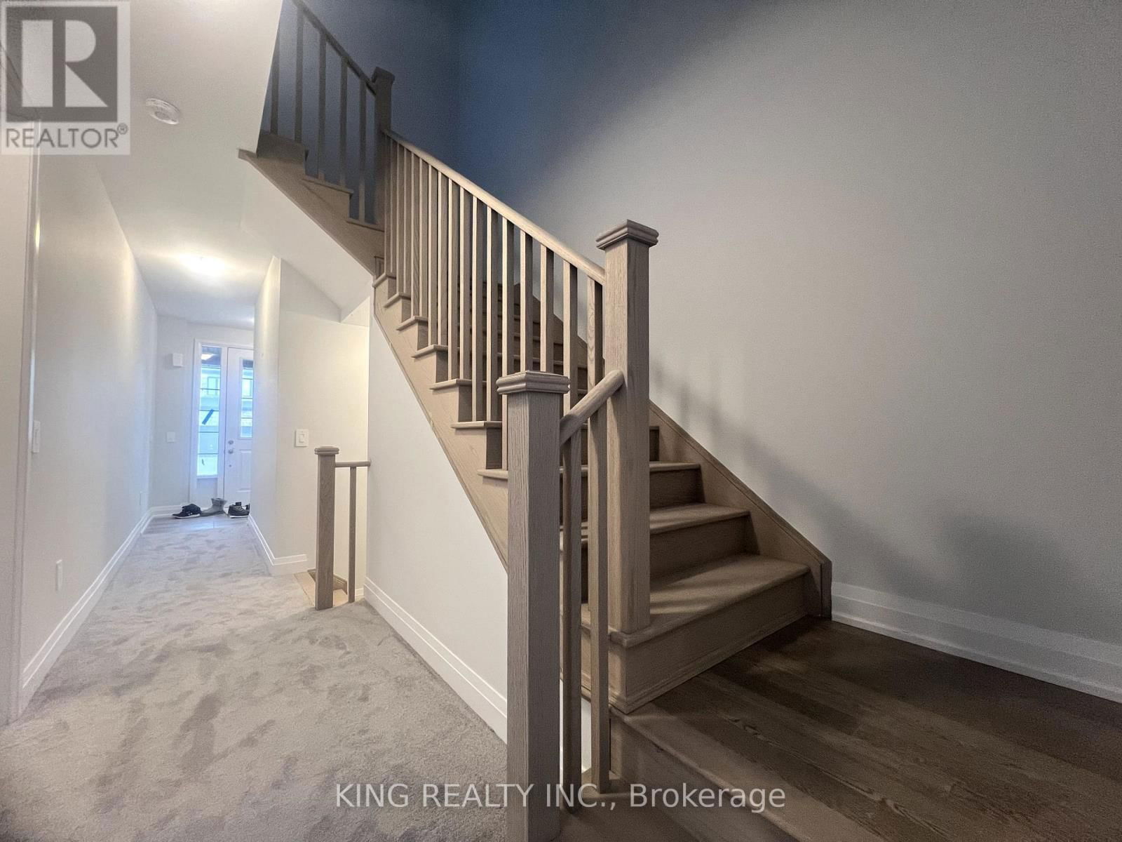 55 BUTLER AVENUE Image 3