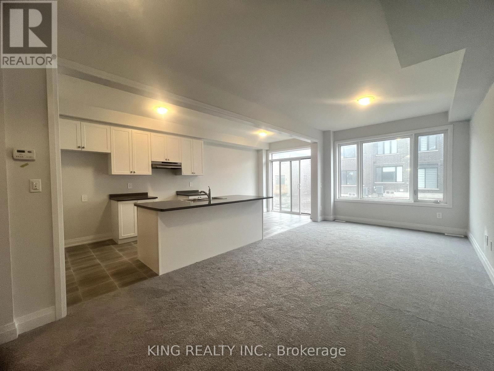 55 BUTLER AVENUE Image 5