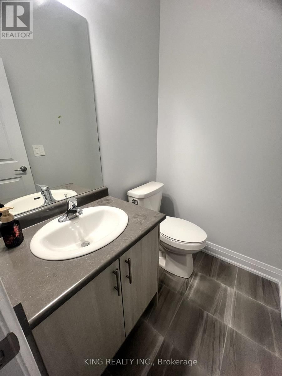 55 BUTLER AVENUE Image 7