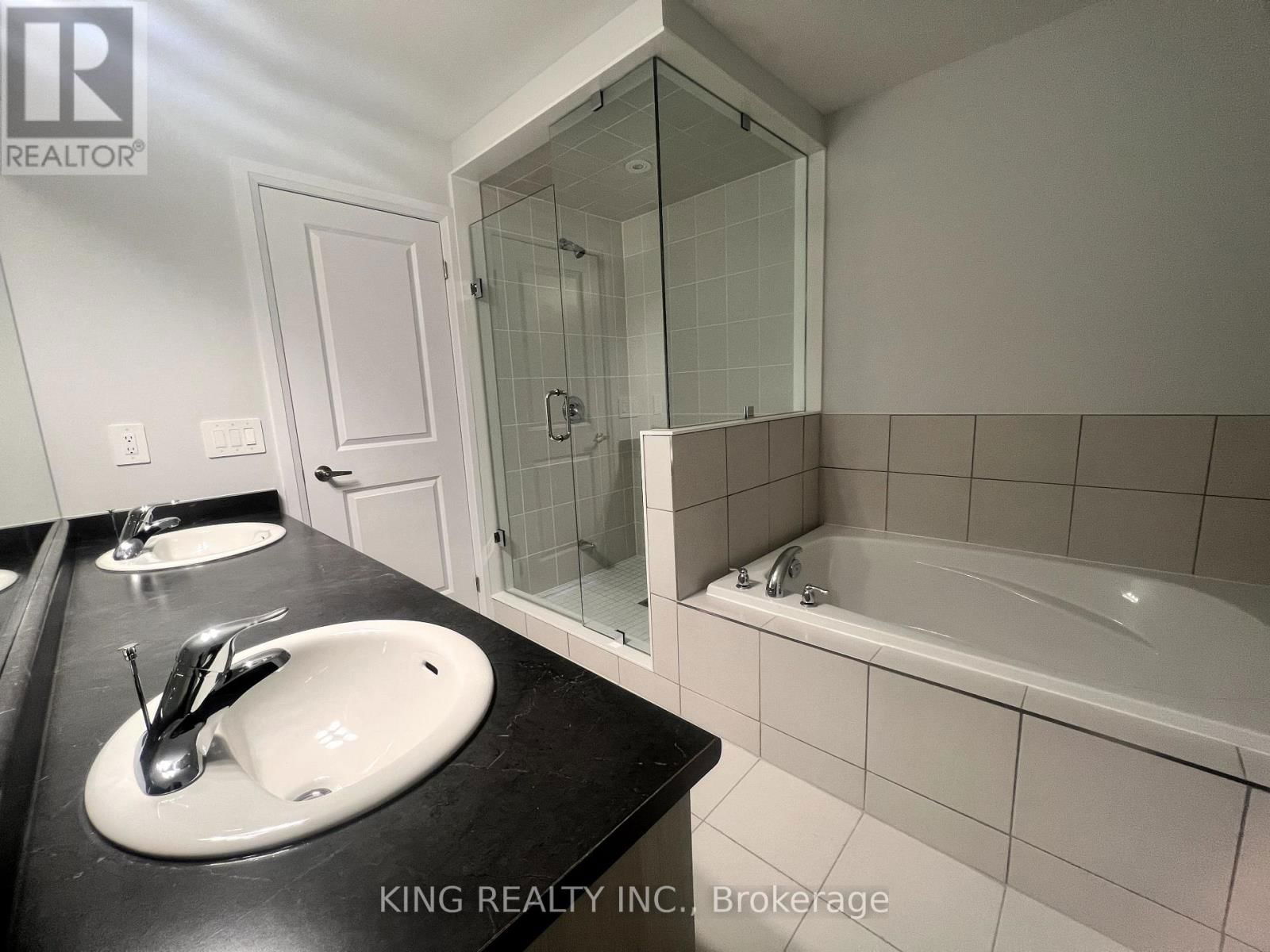 55 BUTLER AVENUE Image 9