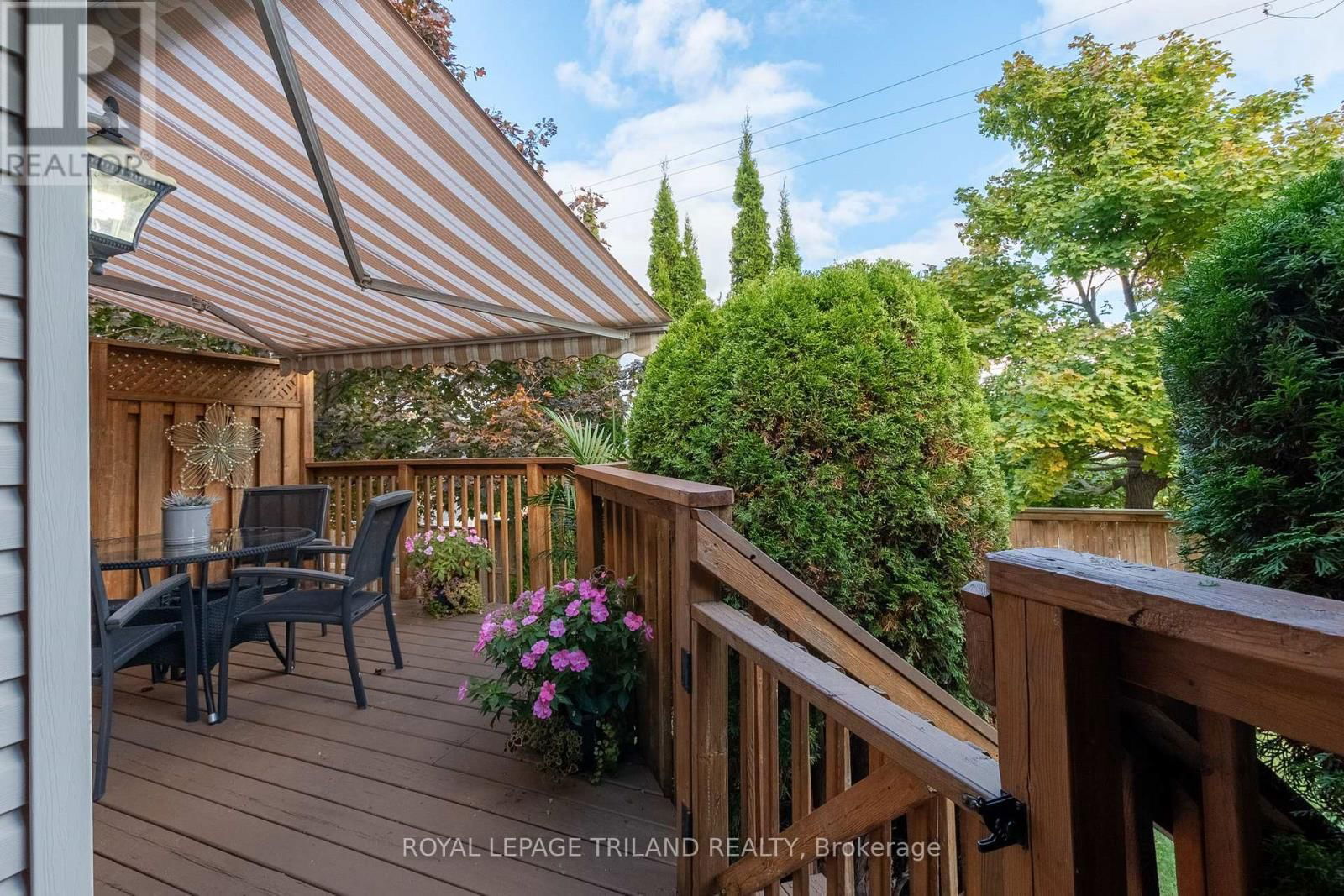 2 - 122 SHERWOOD FOREST SQUARE Image 38