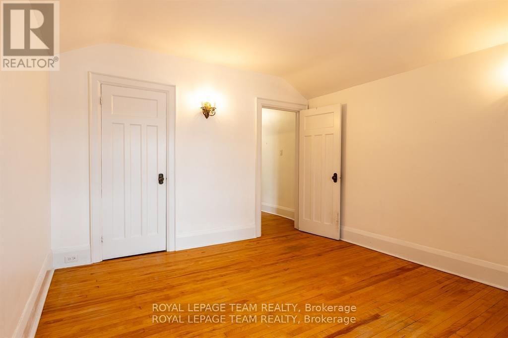 334 QUEEN ELIZABETH DRIVE Image 27