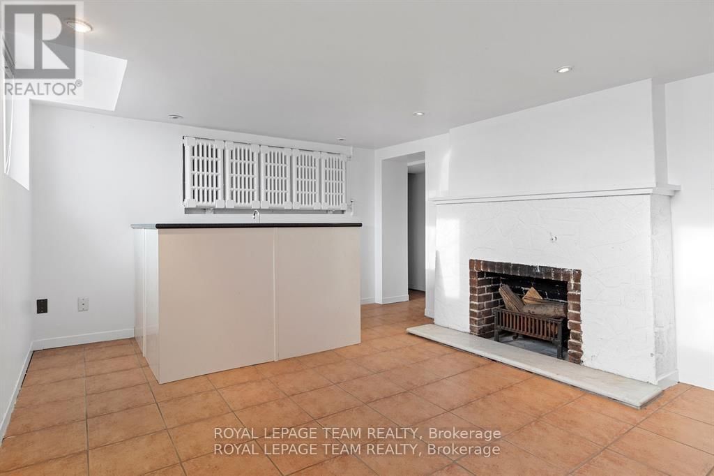334 QUEEN ELIZABETH DRIVE Image 29