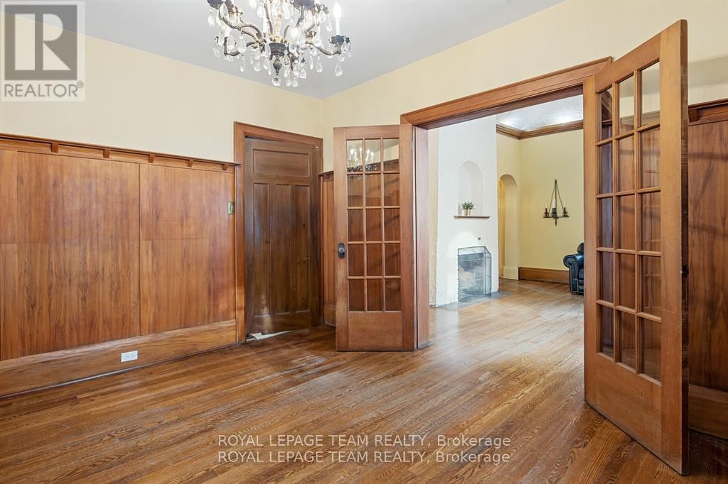 334 QUEEN ELIZABETH DRIVE Image 9