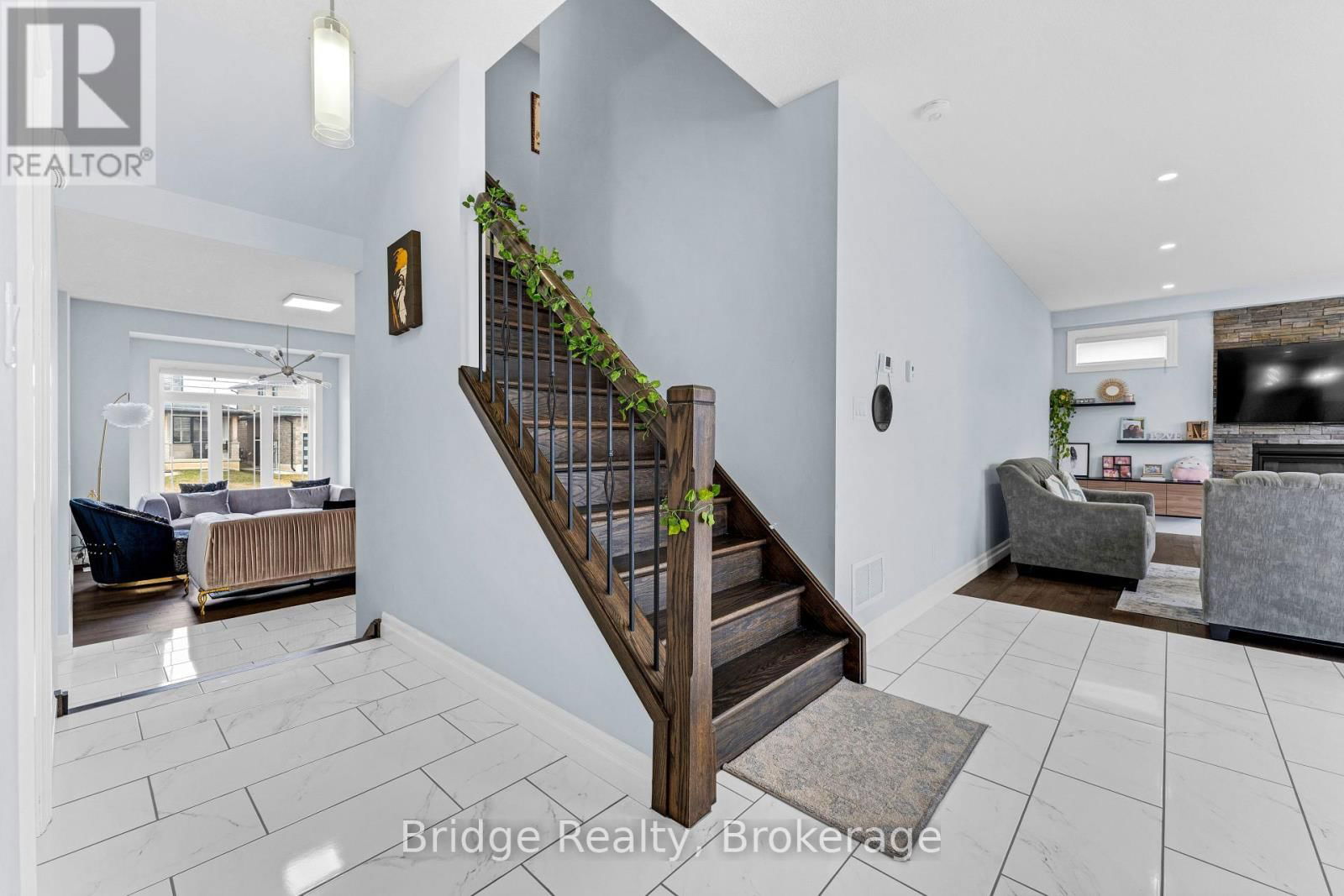 161 HEMLOCK STREET Image 19