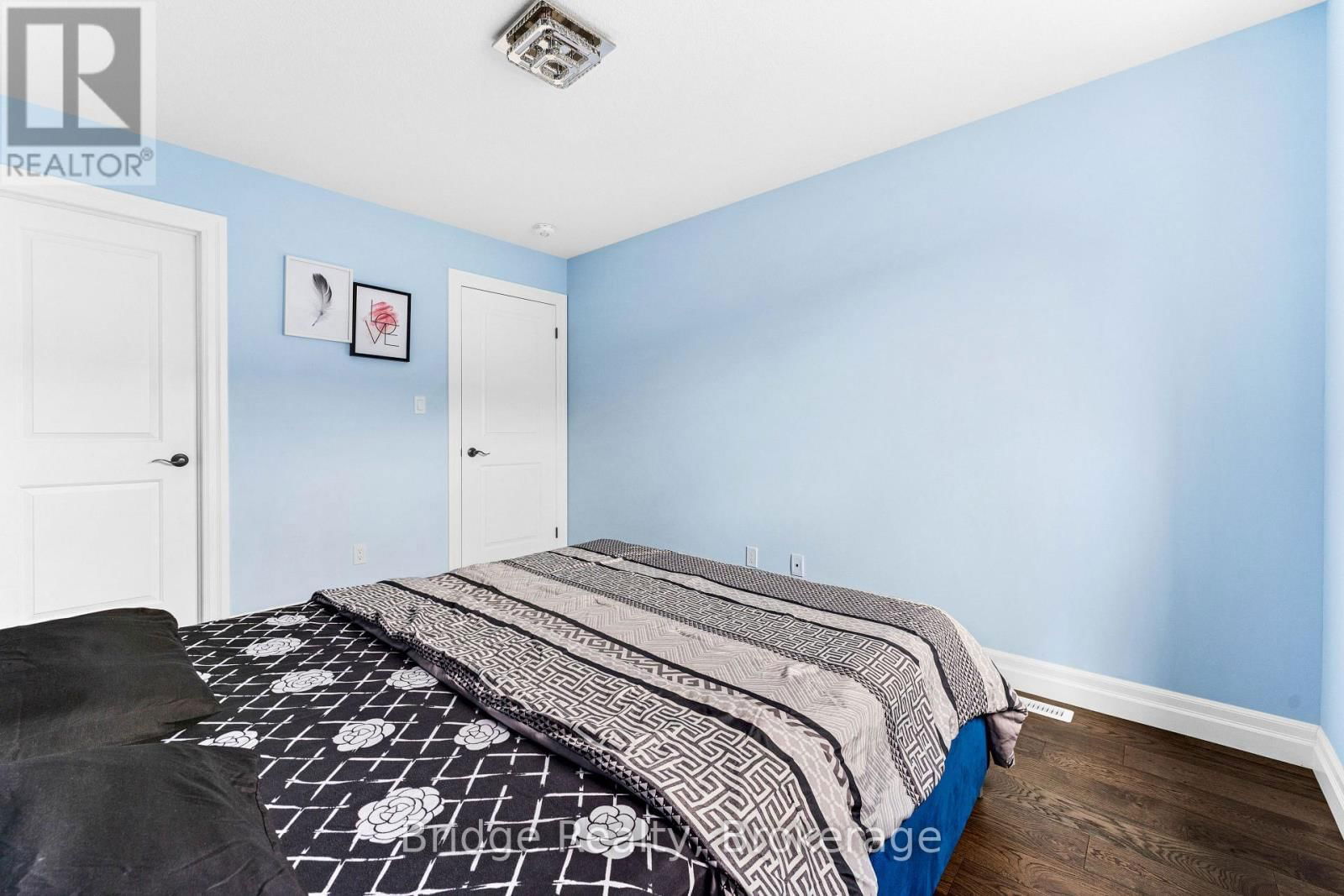 161 HEMLOCK STREET Image 25