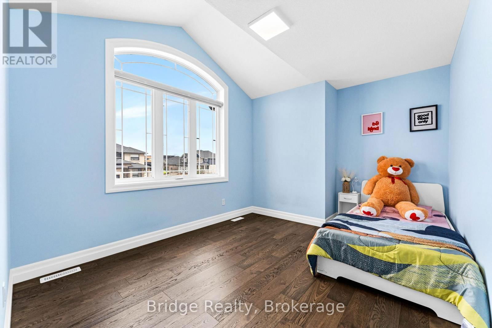 161 HEMLOCK STREET Image 26