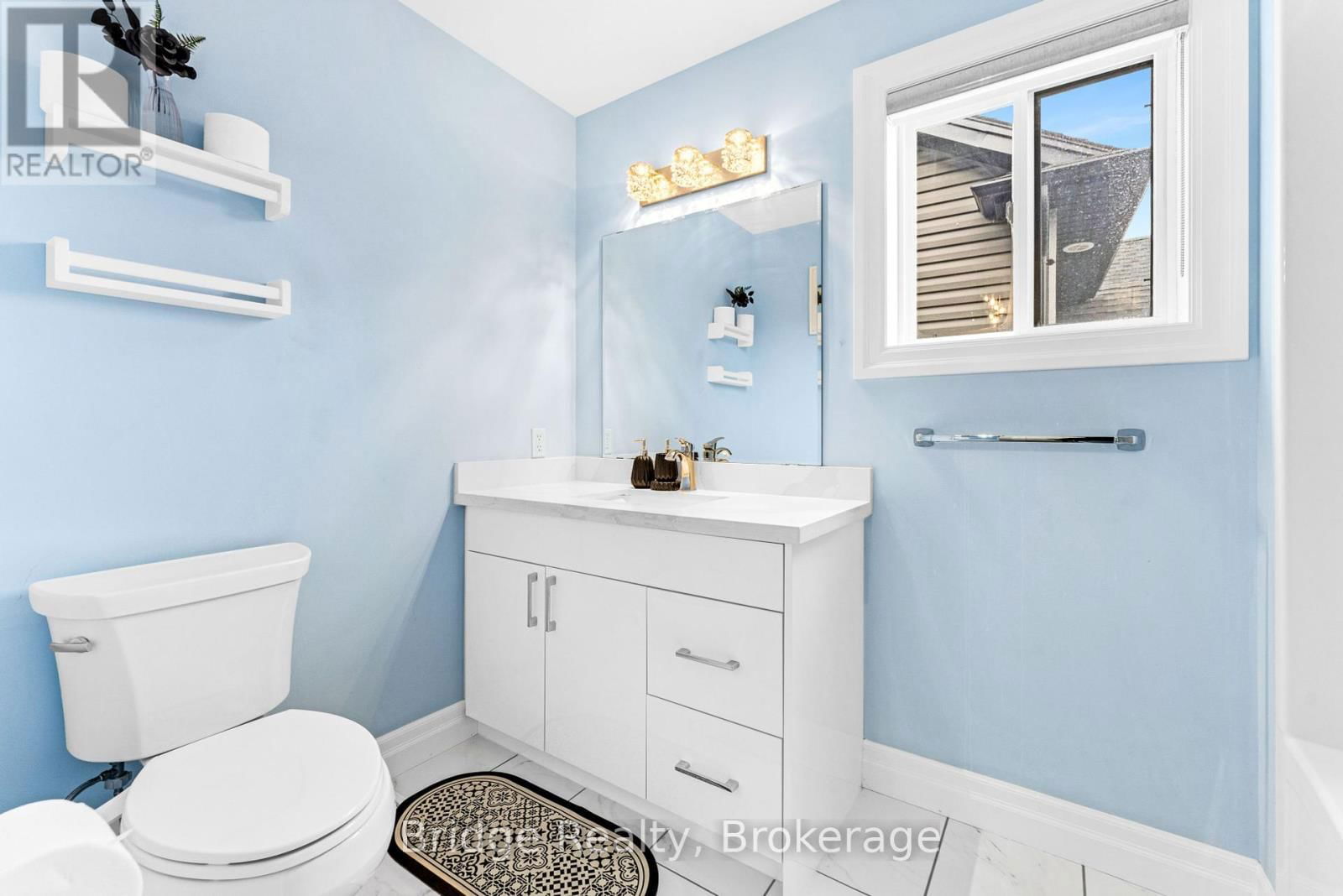 161 HEMLOCK STREET Image 28