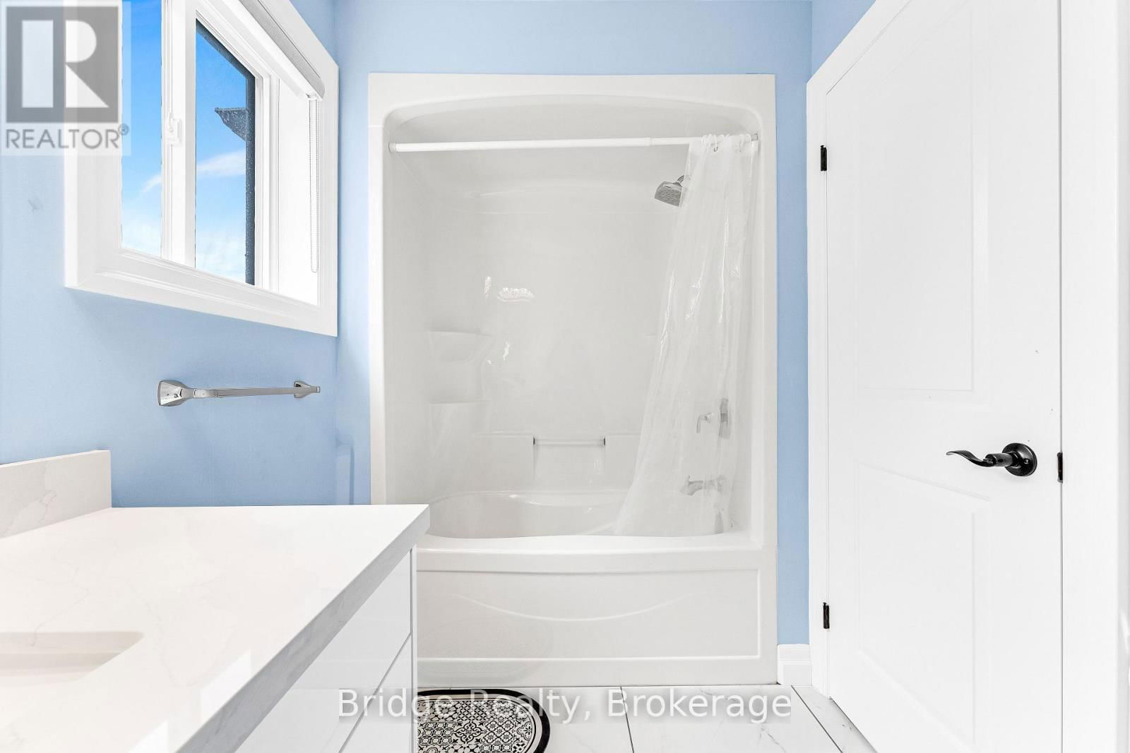 161 HEMLOCK STREET Image 29