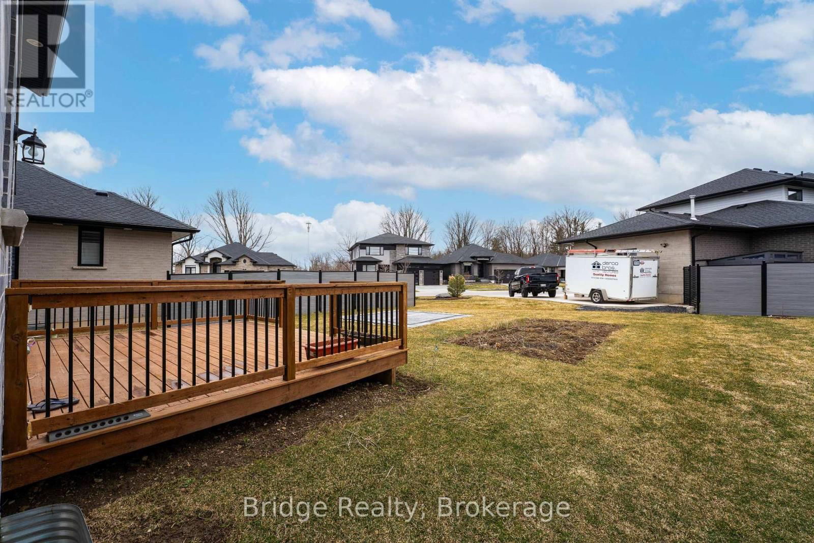 161 HEMLOCK STREET Image 36