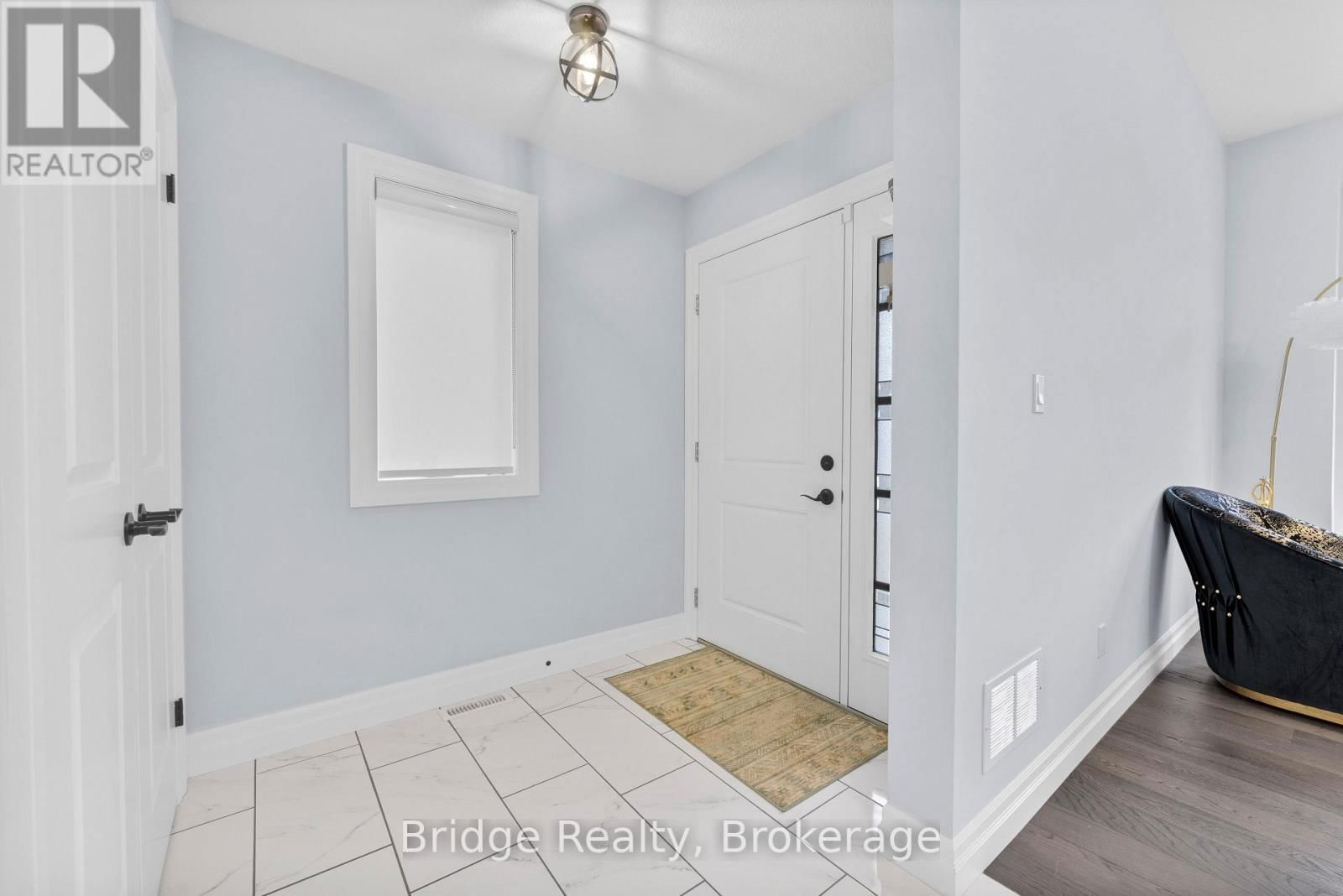 161 HEMLOCK STREET Image 6