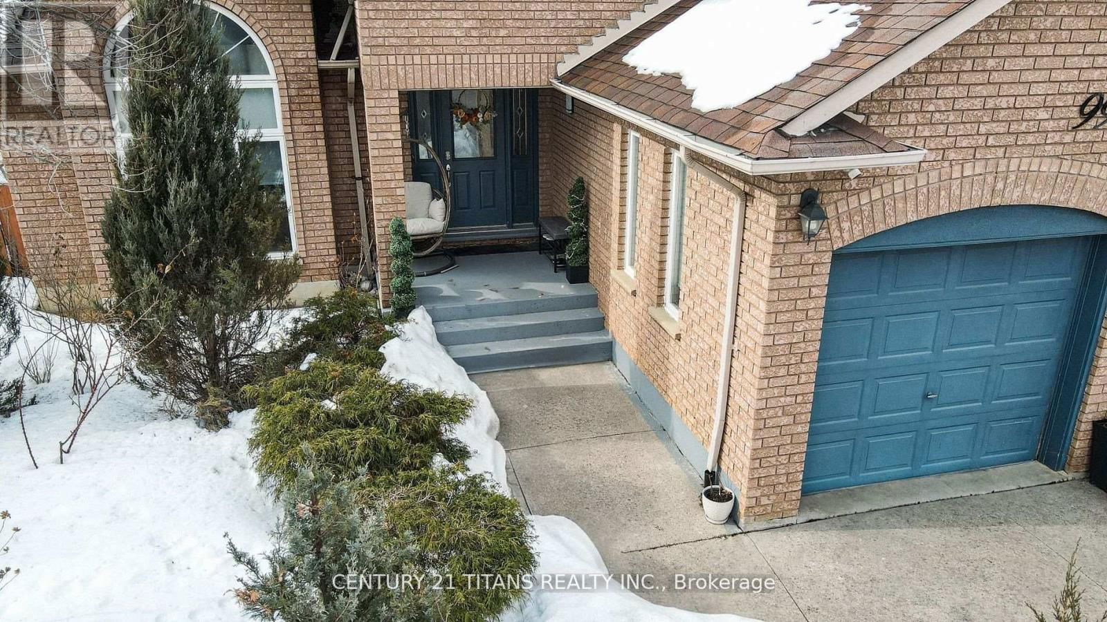 99 DONNICI DRIVE Image 3