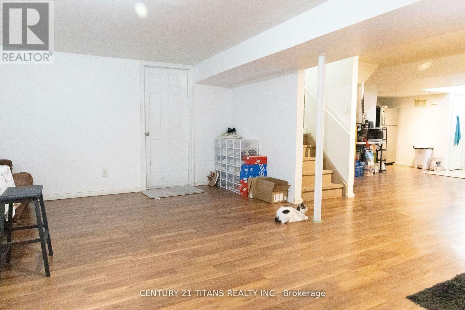 99 DONNICI DRIVE Image 41