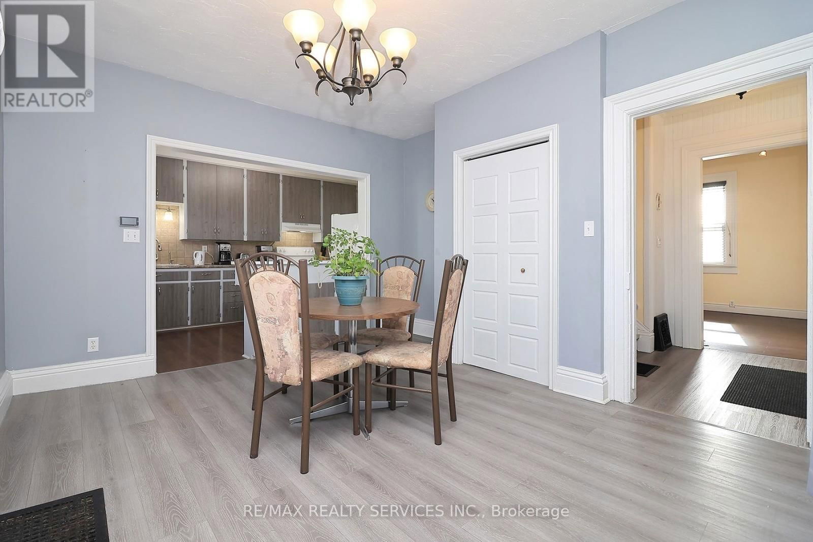 240 FREELTON ROAD Image 10