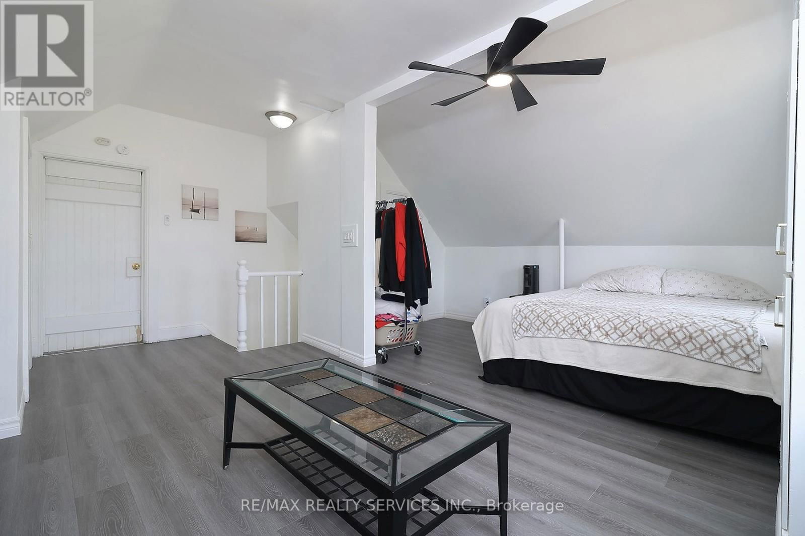 240 FREELTON ROAD Image 14