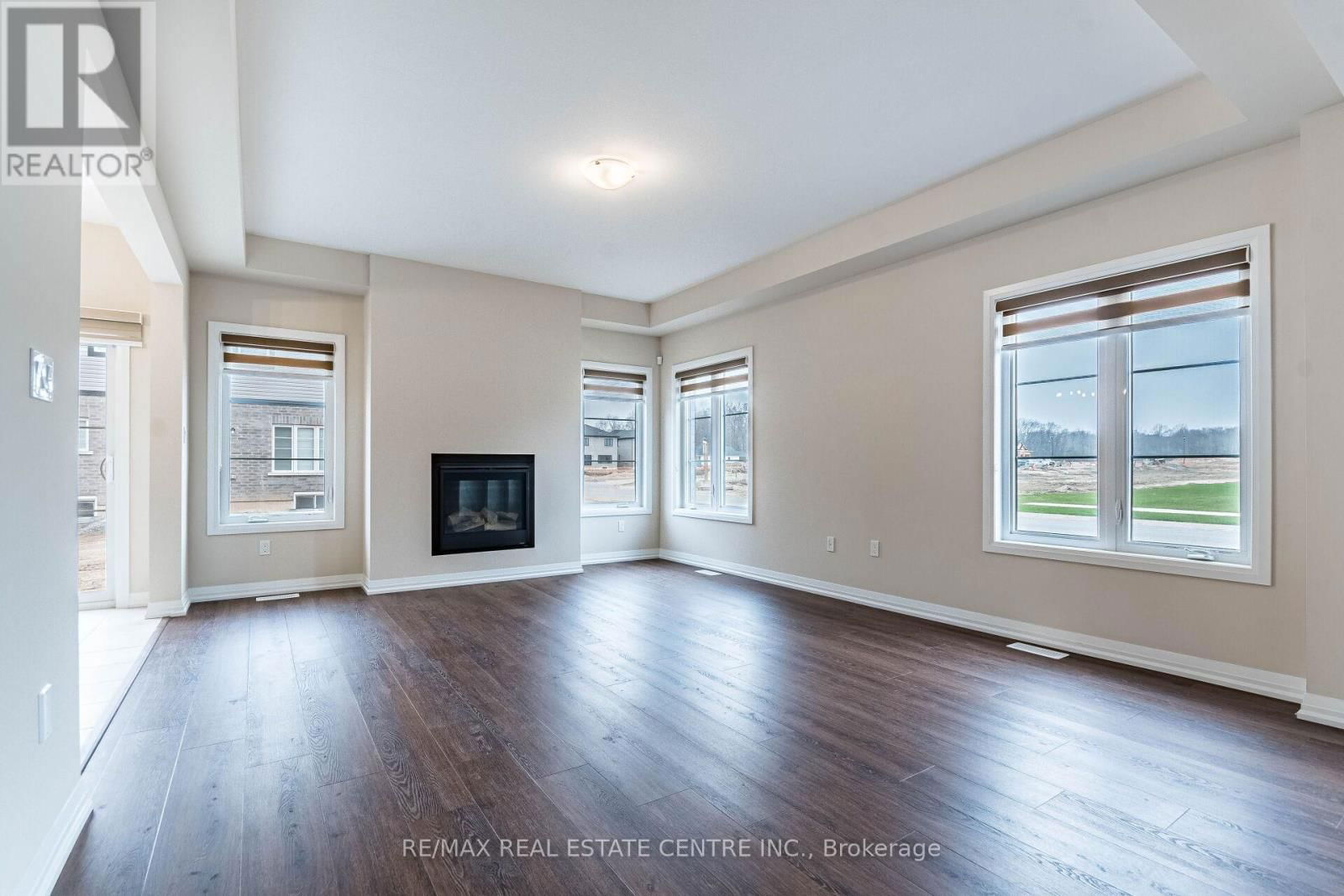 88 ACACIA ROAD Image 7