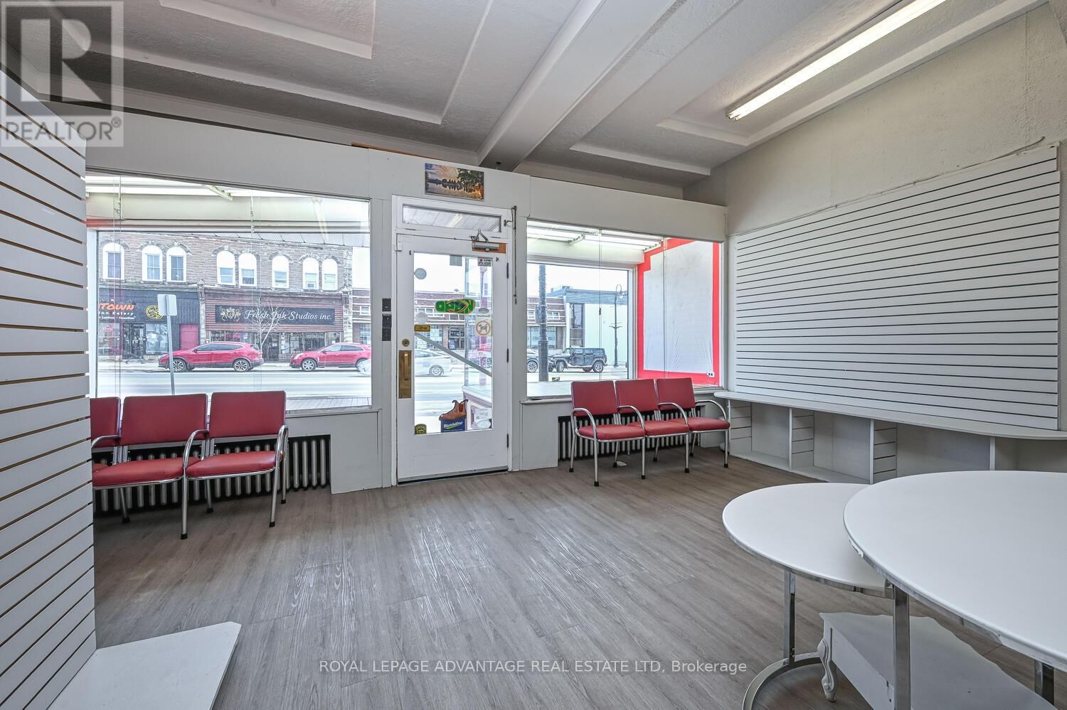 12 BECKWITH STREET NORTH Image 7