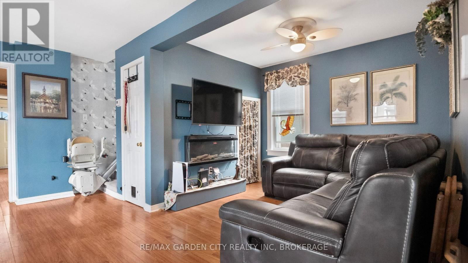 24 BEATRICE STREET Image 10