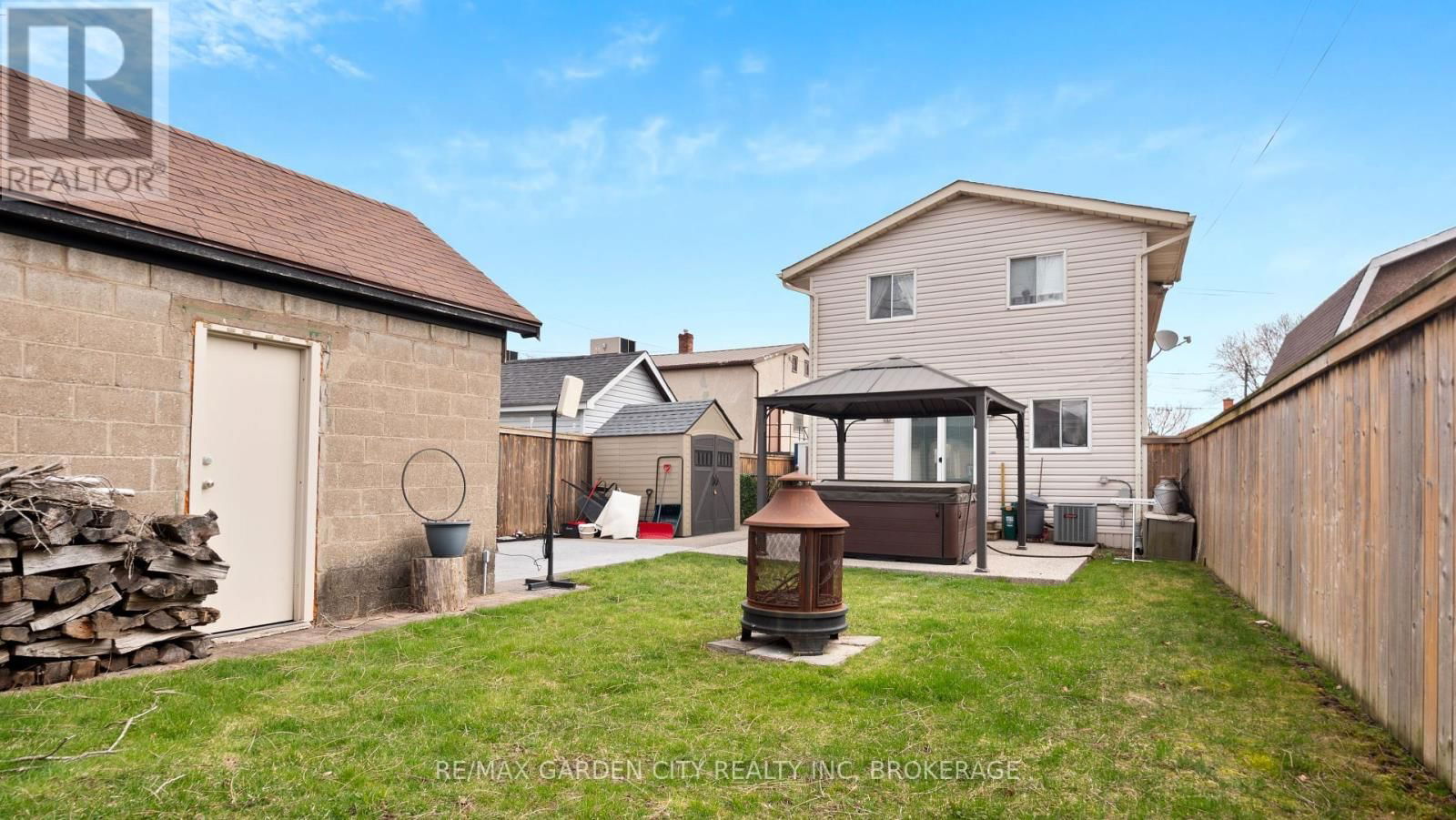 24 BEATRICE STREET Image 27