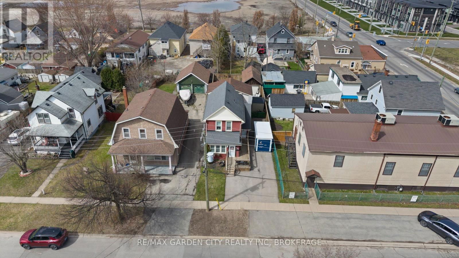 24 BEATRICE STREET Image 6