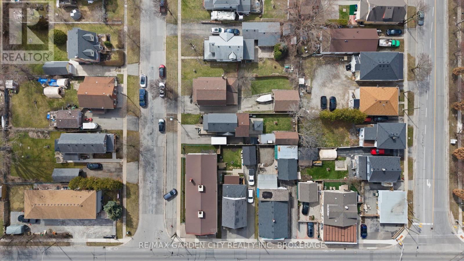 24 BEATRICE STREET Image 7