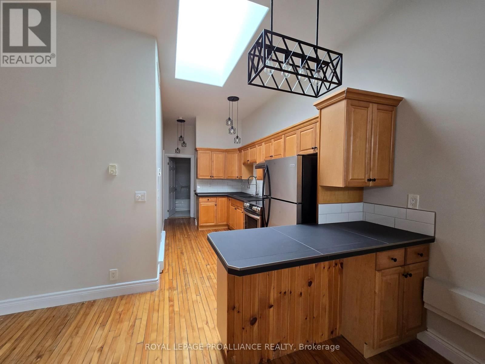 291 FRONT STREET Image 16