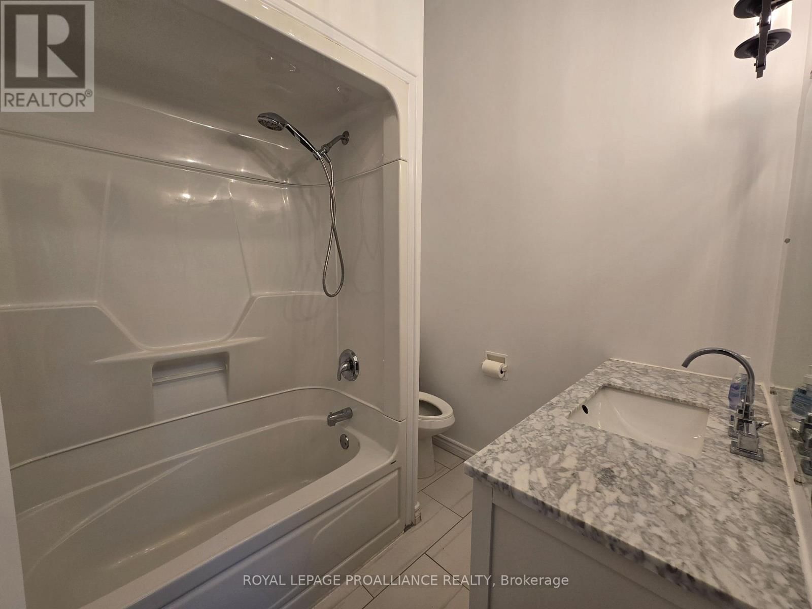 291 FRONT STREET Image 19