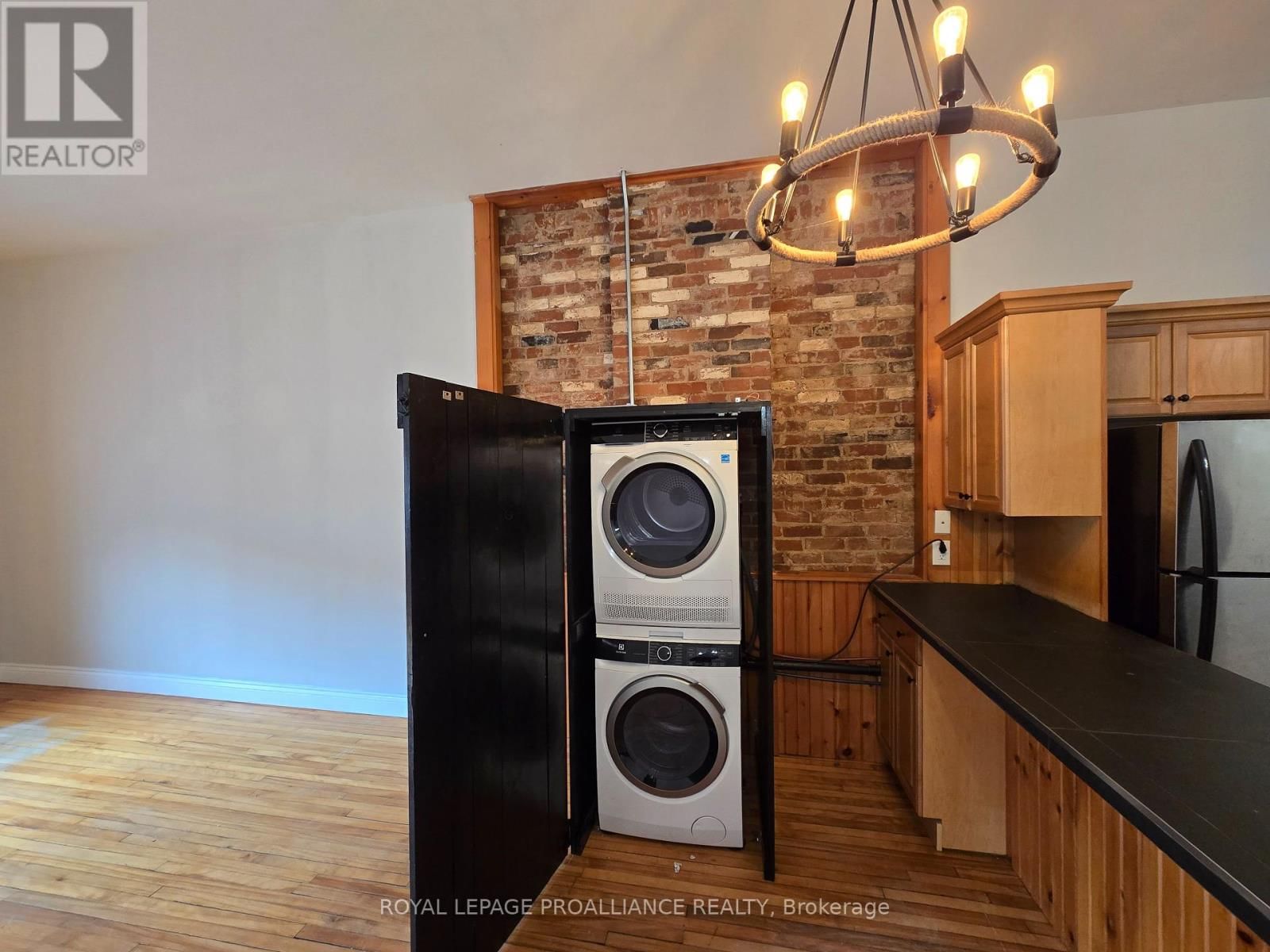 291 FRONT STREET Image 26