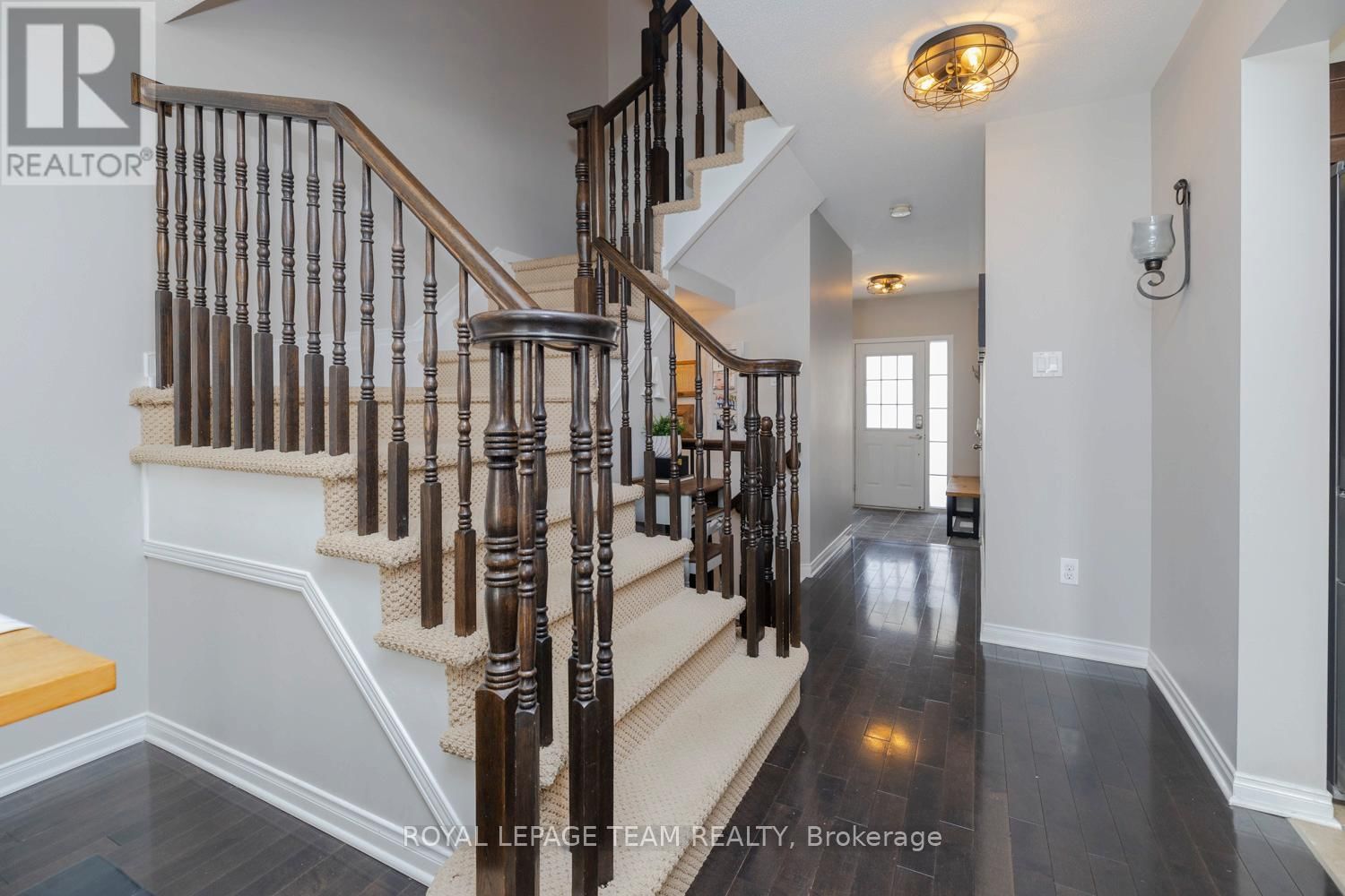 103 CEDARDOWN PRIVATE Image 15