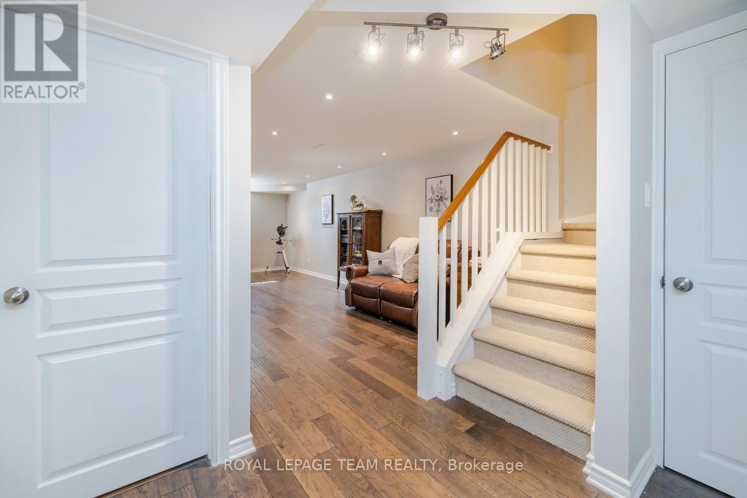 103 CEDARDOWN PRIVATE Image 27