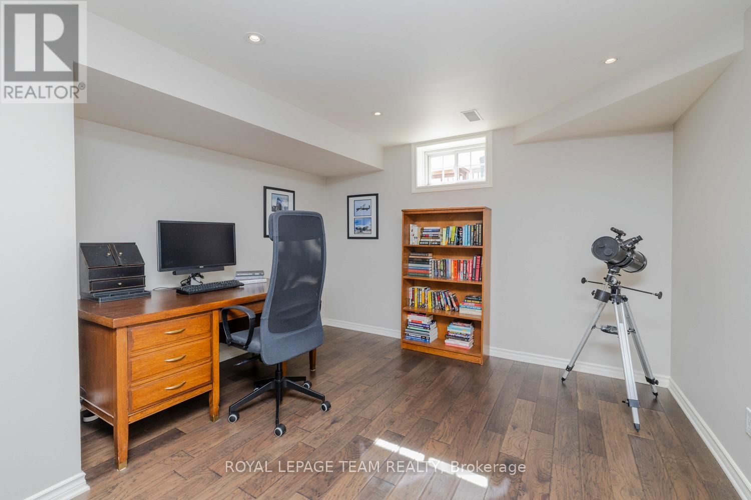 103 CEDARDOWN PRIVATE Image 29