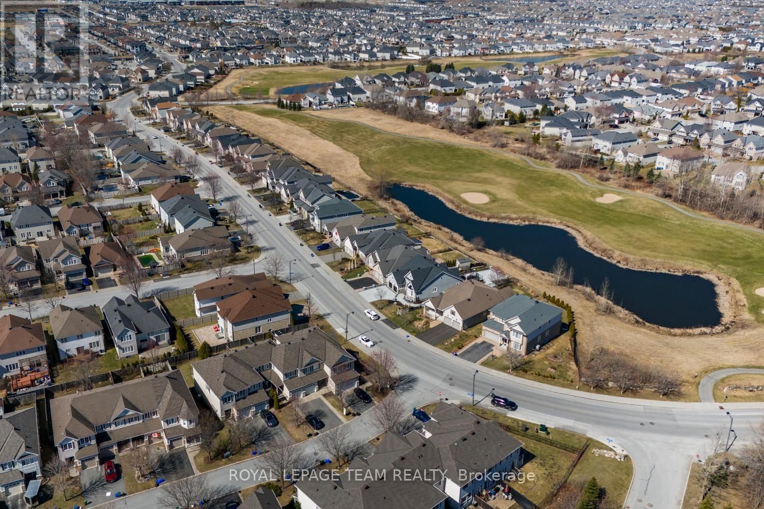 103 CEDARDOWN PRIVATE Image 40