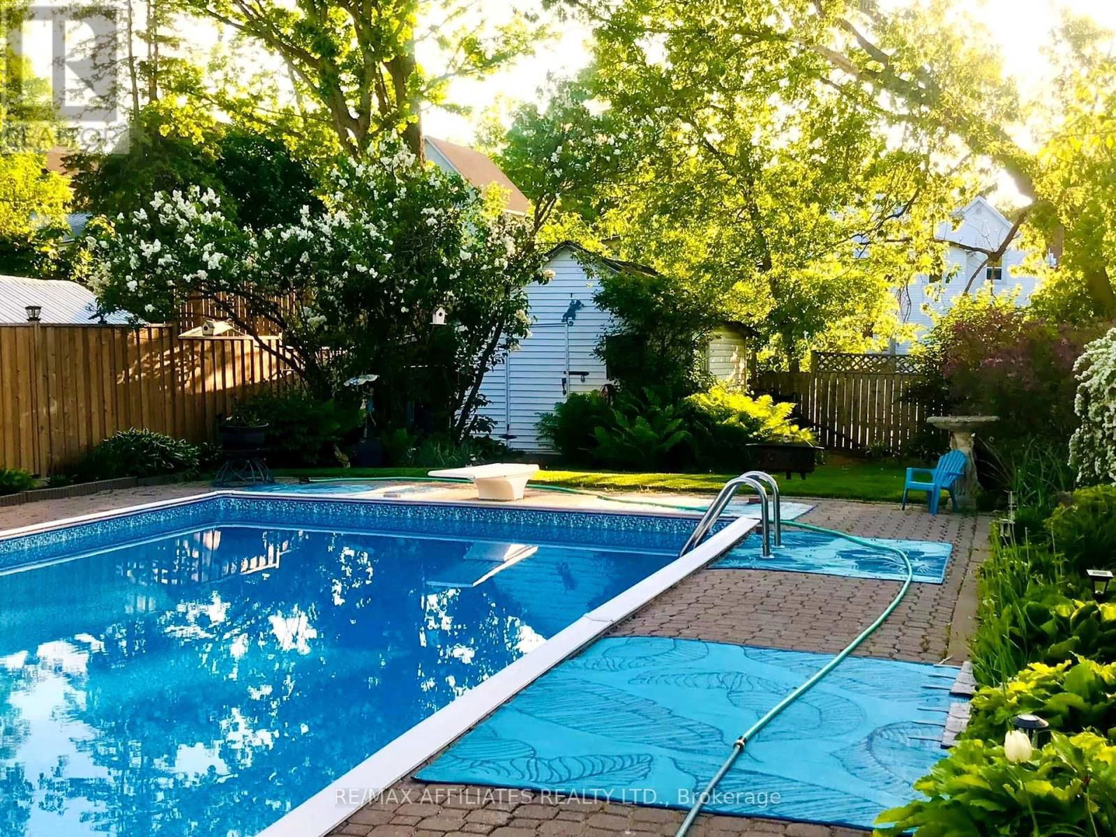 206 HARRIET STREET Image 2