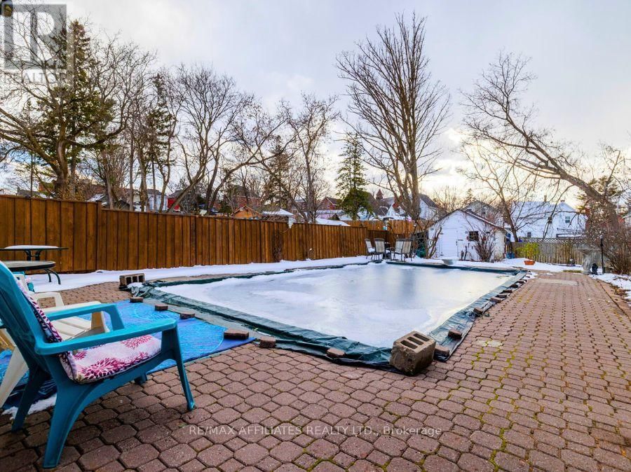 206 HARRIET STREET Image 5