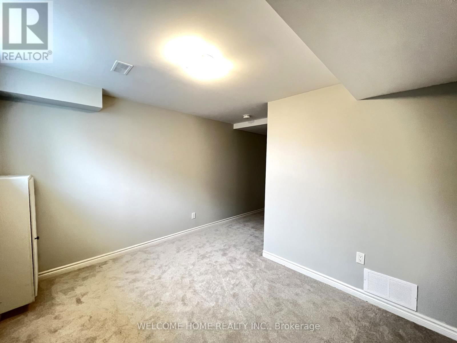 168 BROADWAY LANE Image 32
