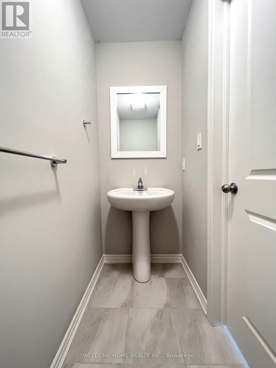 168 BROADWAY LANE Image 35