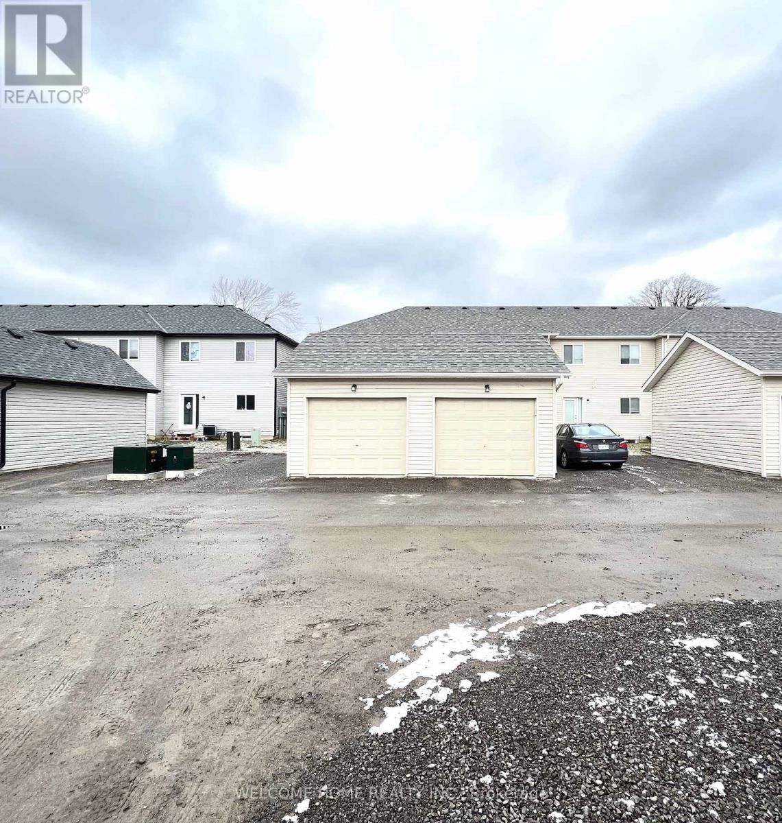 168 BROADWAY LANE Image 43