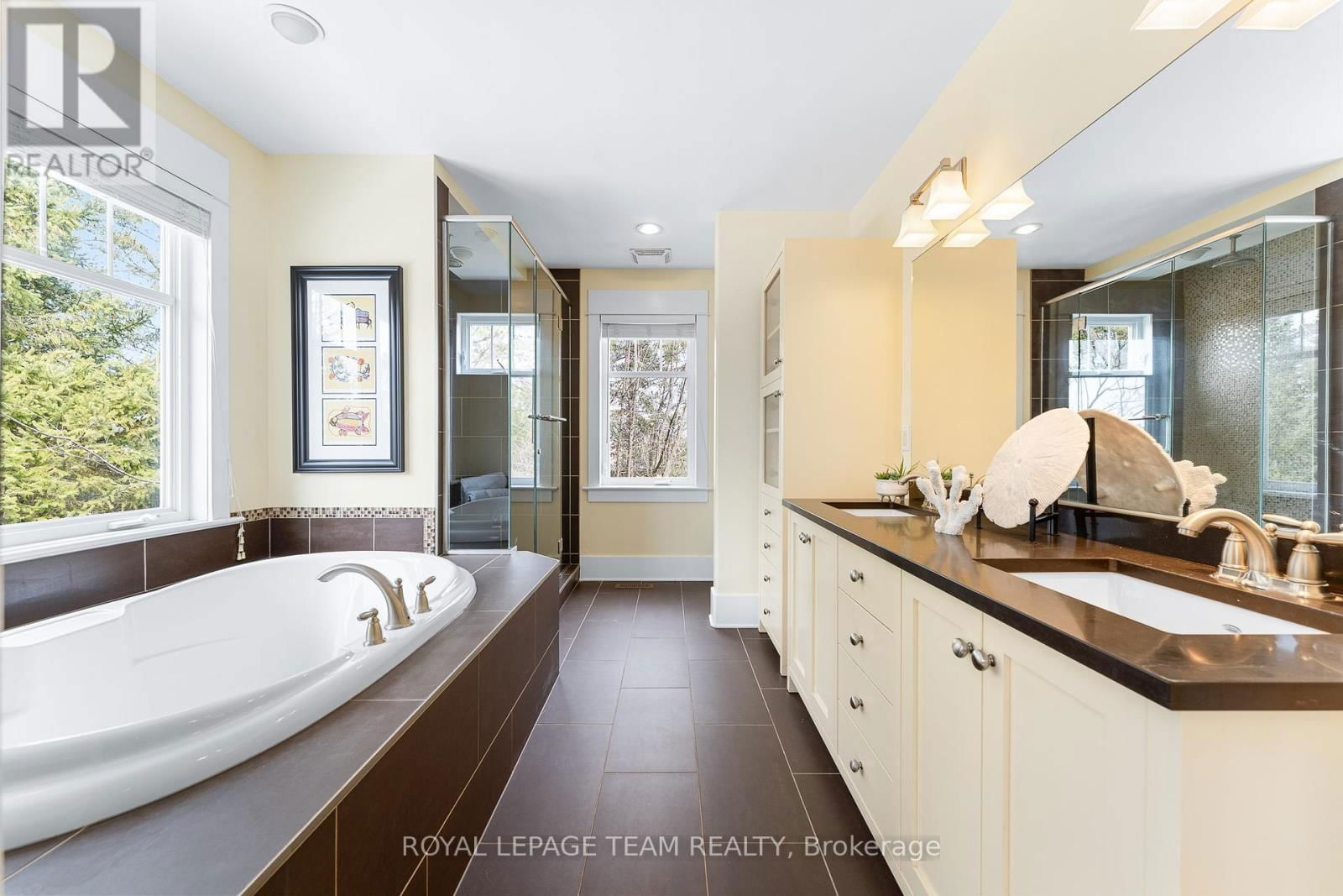 199 BLACKBERRY WAY Image 29