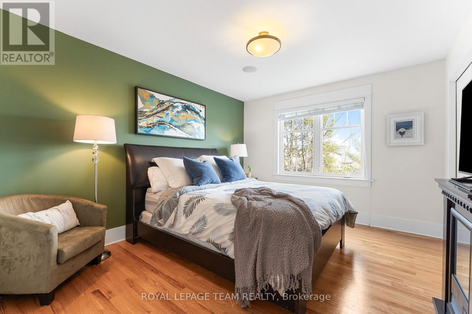 199 BLACKBERRY WAY Image 33