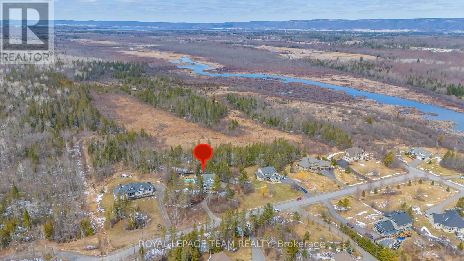 199 BLACKBERRY WAY Image 9