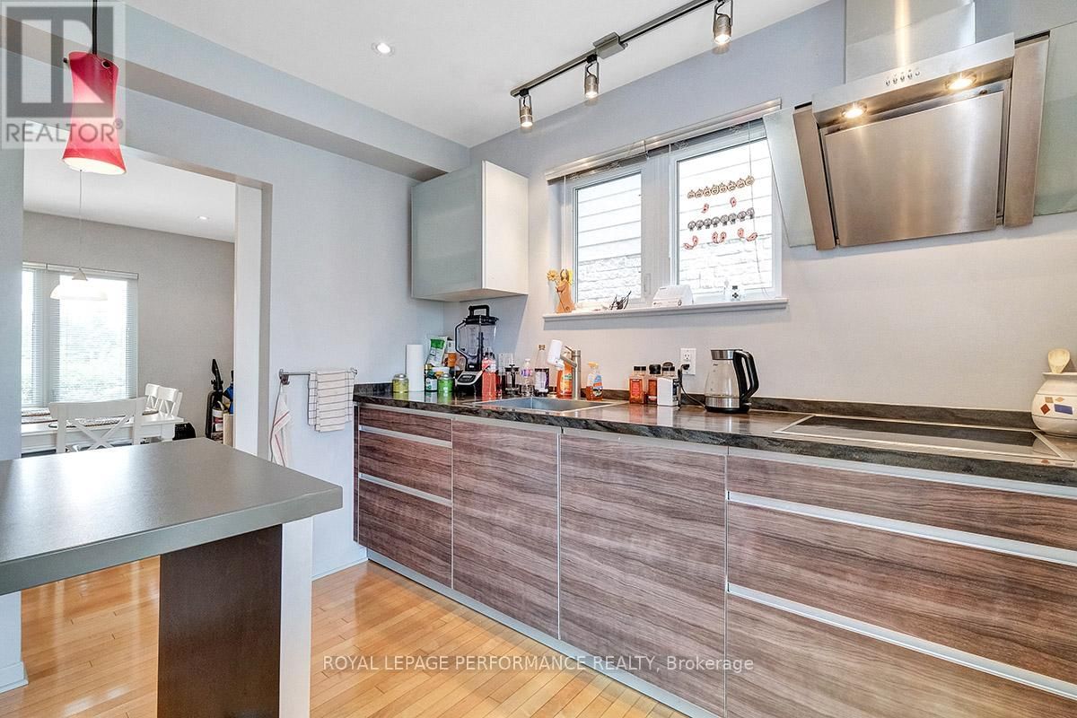 529 ECHO DRIVE Image 10