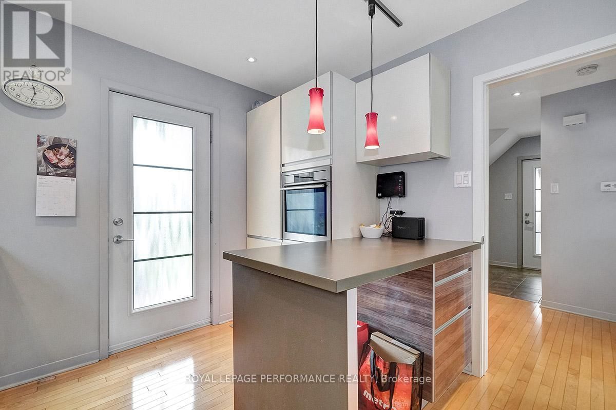 529 ECHO DRIVE Image 9