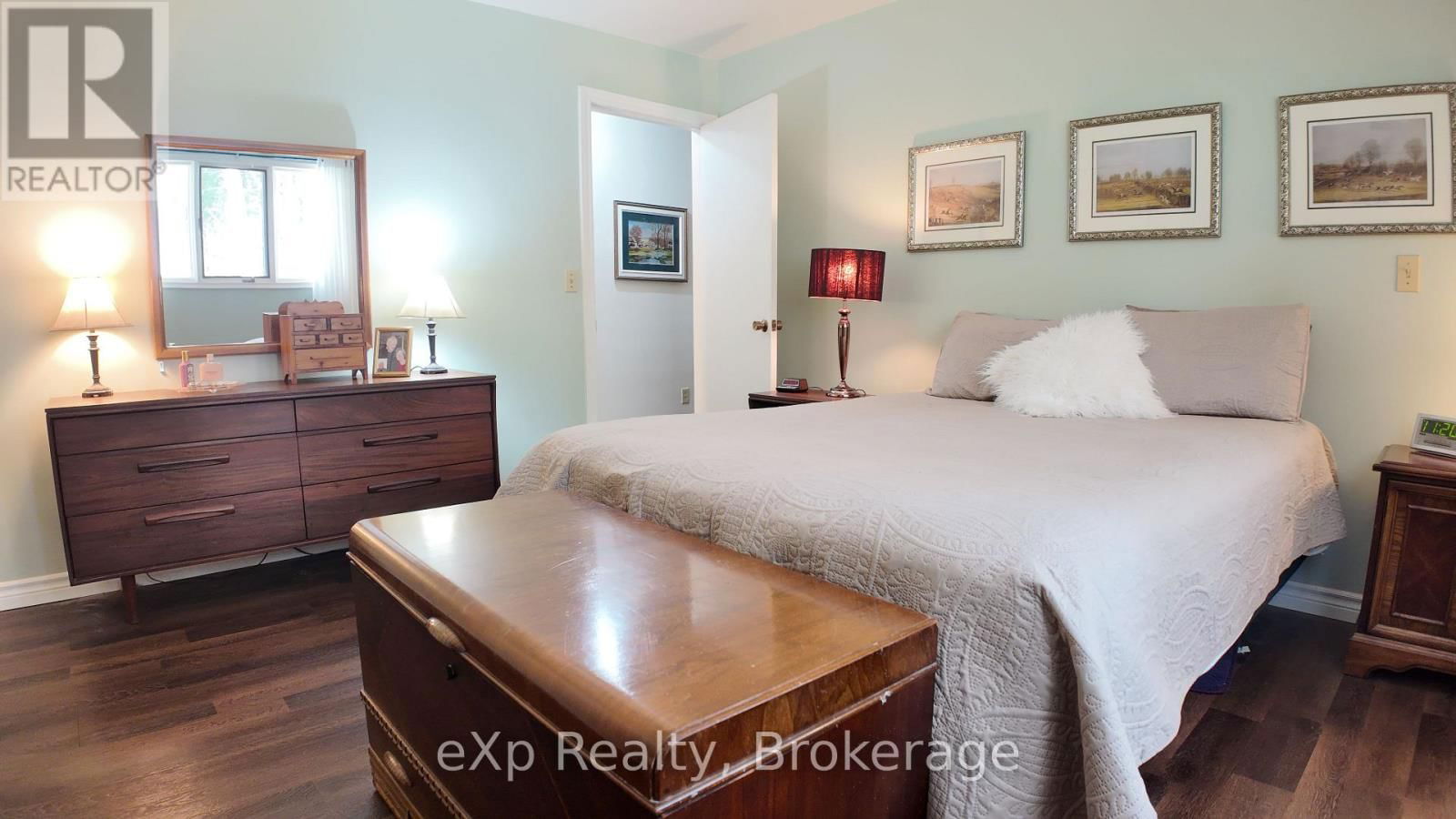 403111 GREY ROAD 4 Image 18