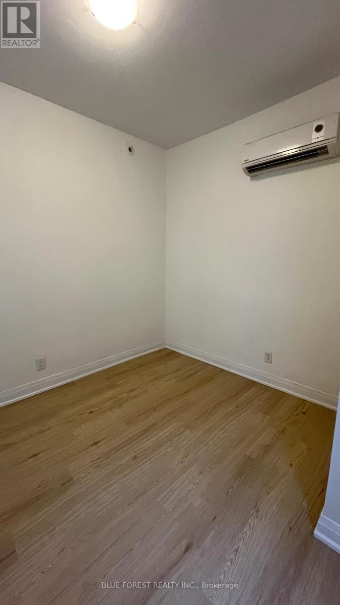 D - 25 NORFOLK STREET NORTH Image 7