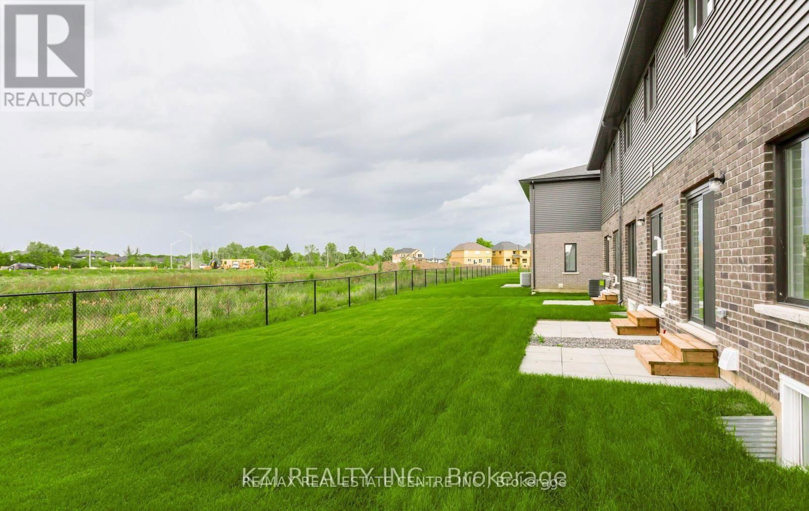 56 WEST CREEK COURT Image 33